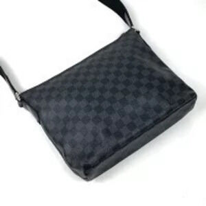Louis Vuitton Graphite Mick Messenger Crossbody Shoulder Damier Bag Black